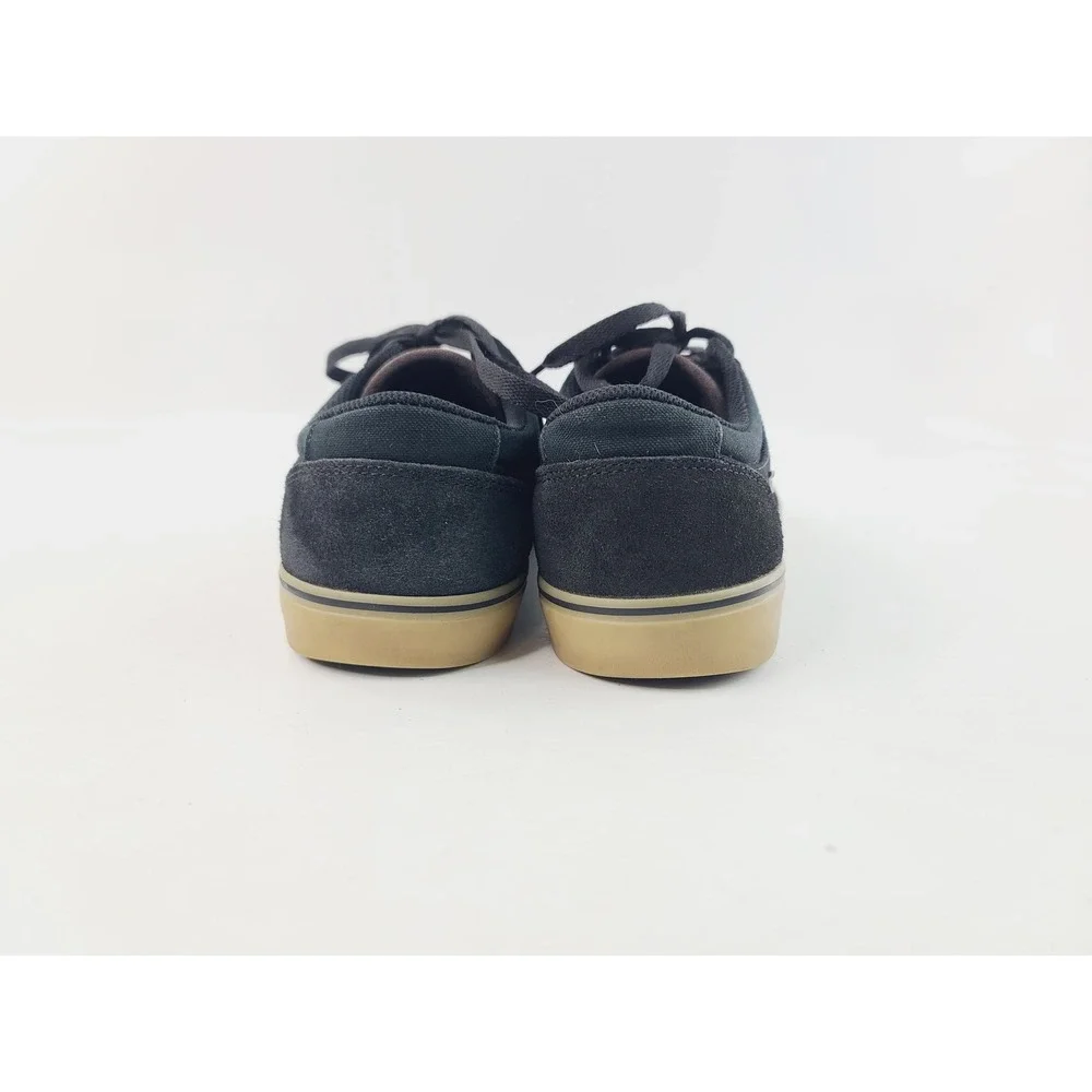 Nike Lace Up Low Top Suede / Canvas/ Rubber Skate Shoes Sneaker Men Size 8 Black